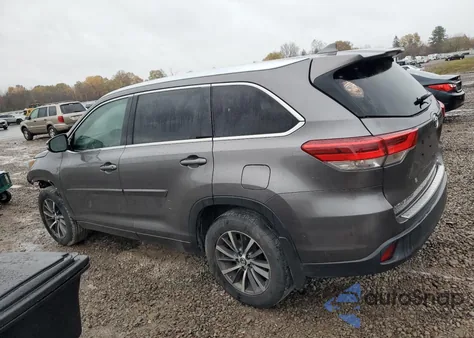 2018 Toyota Highlander Se из США, поврежденный, VIN 5TDJZRFH2JS487812